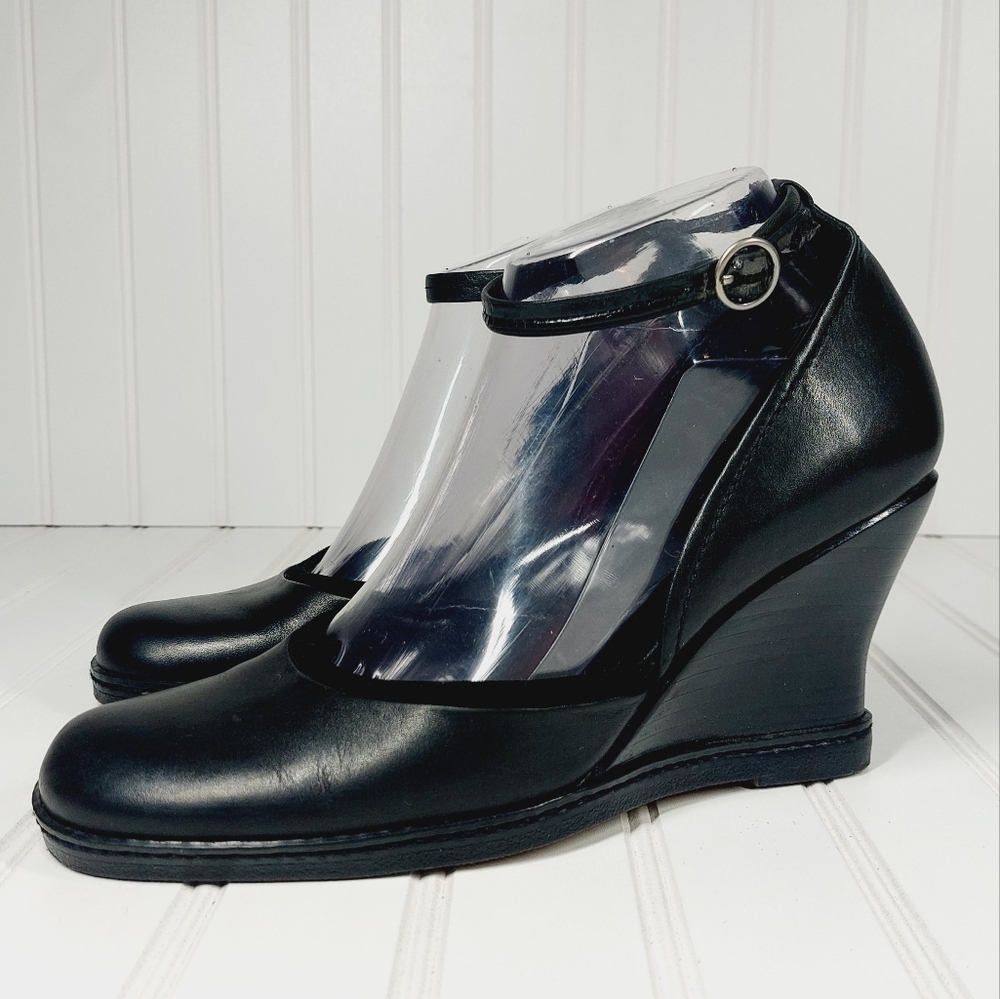Nine West Dancinfeet Black Leather Wedge Pumps